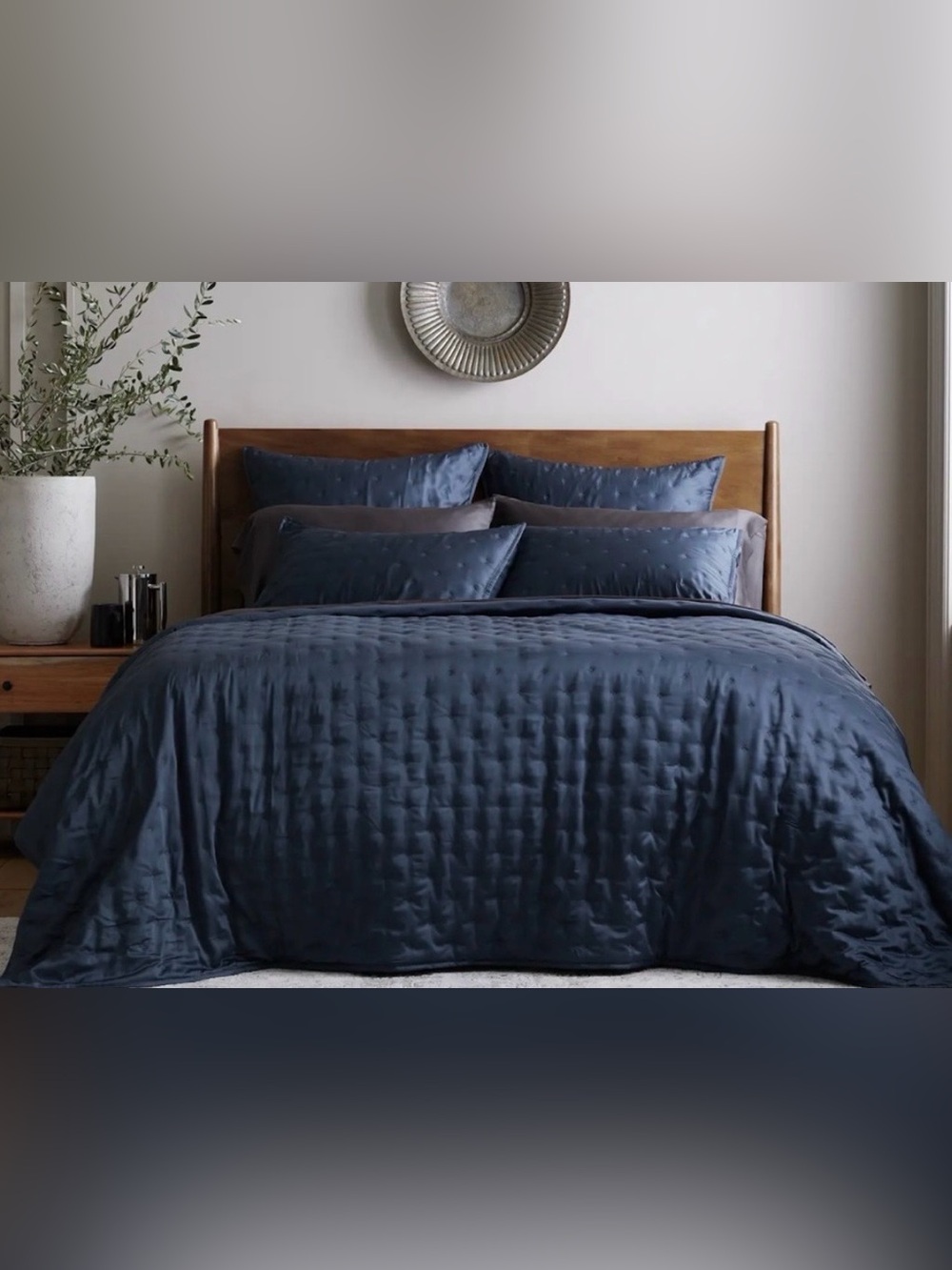NWT Quince Bamboo Dream Quilt, Full/Queen (Nightfall)